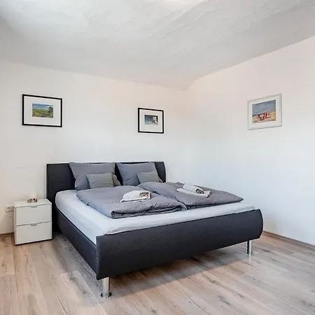 Apartment Nr 15 Flut Mit Loggia *