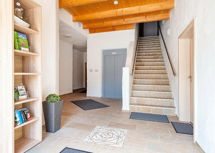 Apartamento Flut Mit Loggia Und Schoenem Ausblick Am Badesee Tannenhausen
