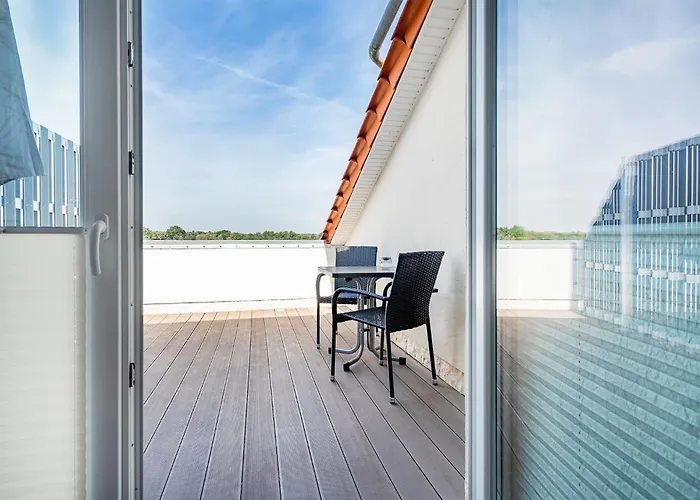 Flut Mit Loggia Und Schoenem Ausblick Am Badesee Tannenhausen Apartamento Aurich